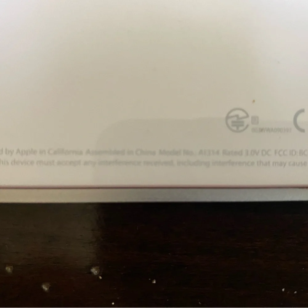 Apple wireless Bluetooth keyboard